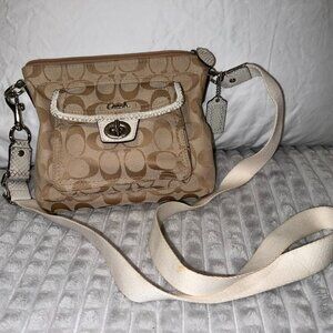 =Classic Coach Signature Penelope Swingback Crossbody Bag - Tan and White